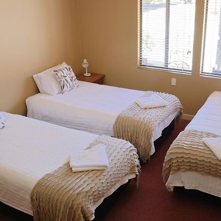 Kendenup Cottages And Lodge Ngoại thất bức ảnh